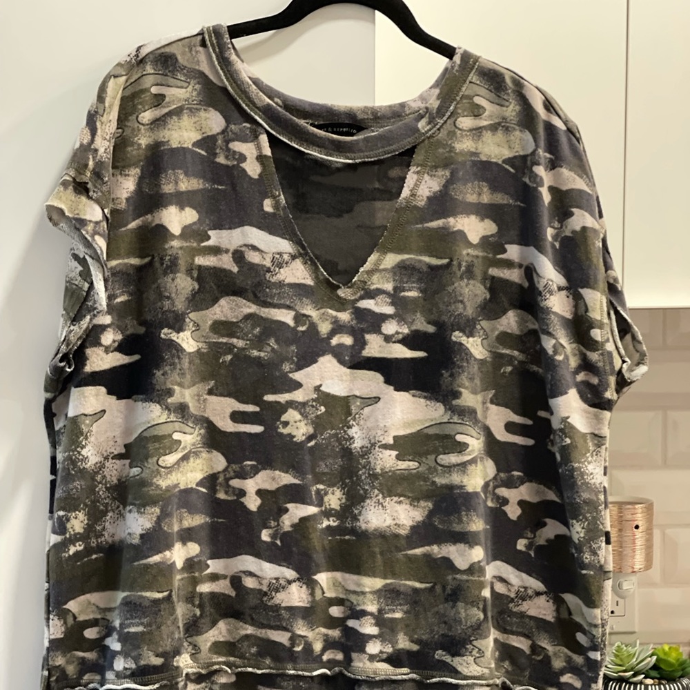 Rock & Republic Top